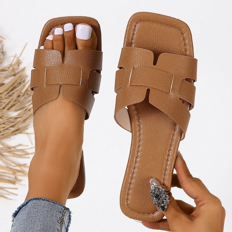 Elaya Slide Sandals