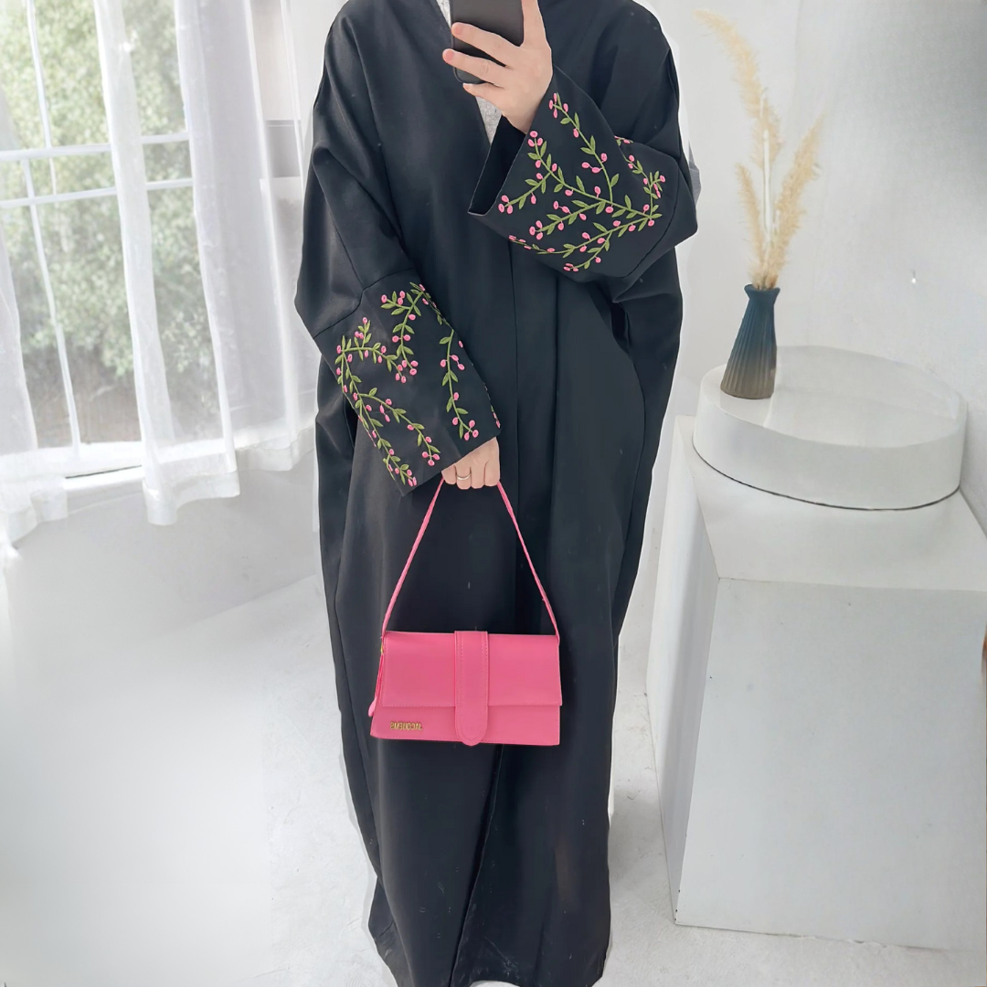 Zahra Embroidered Kimono